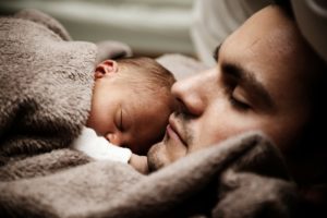 El papel del padre en el parto